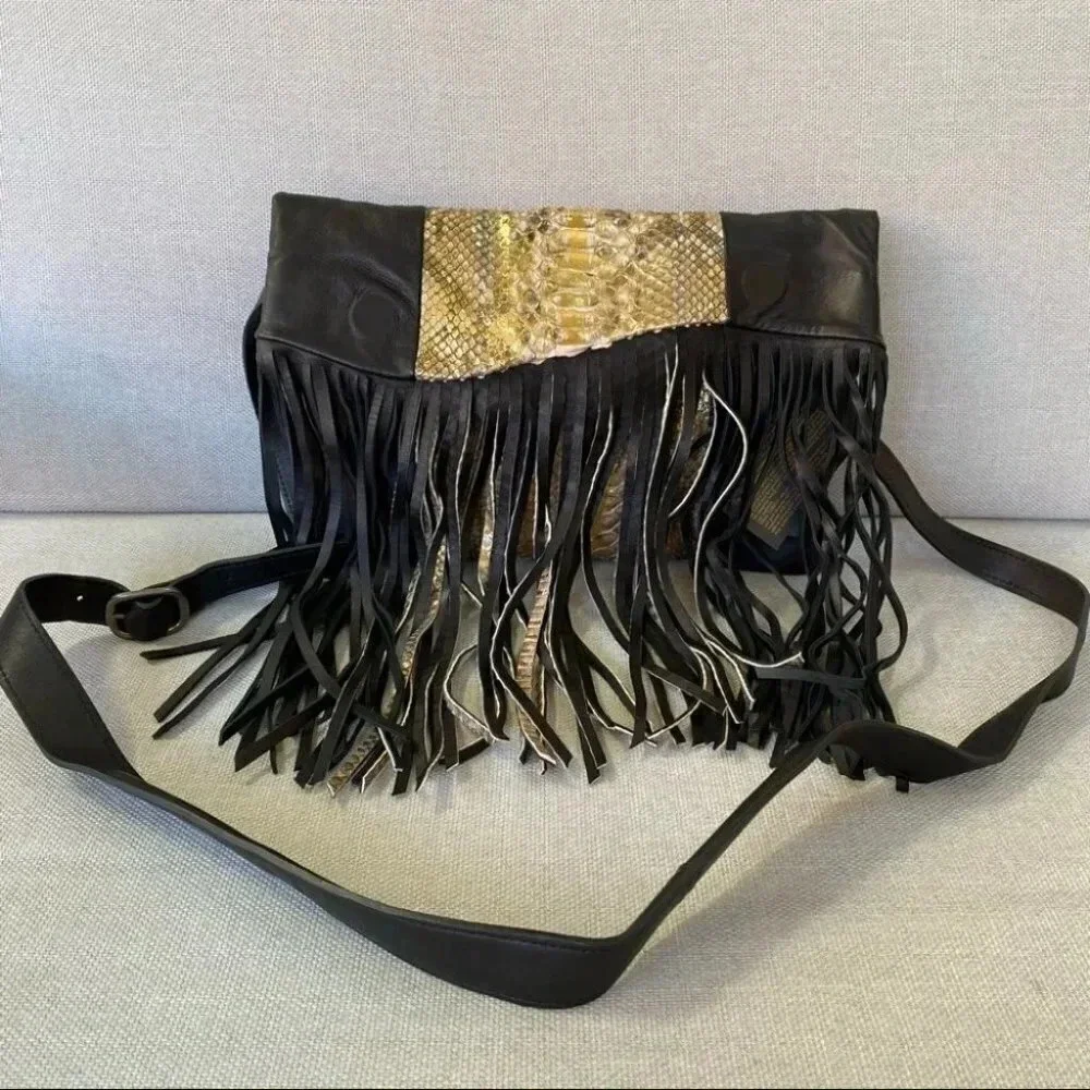 NWT Tarryn Simone Elsee Fringe Leather Crossbody Bag Black Gold Snake